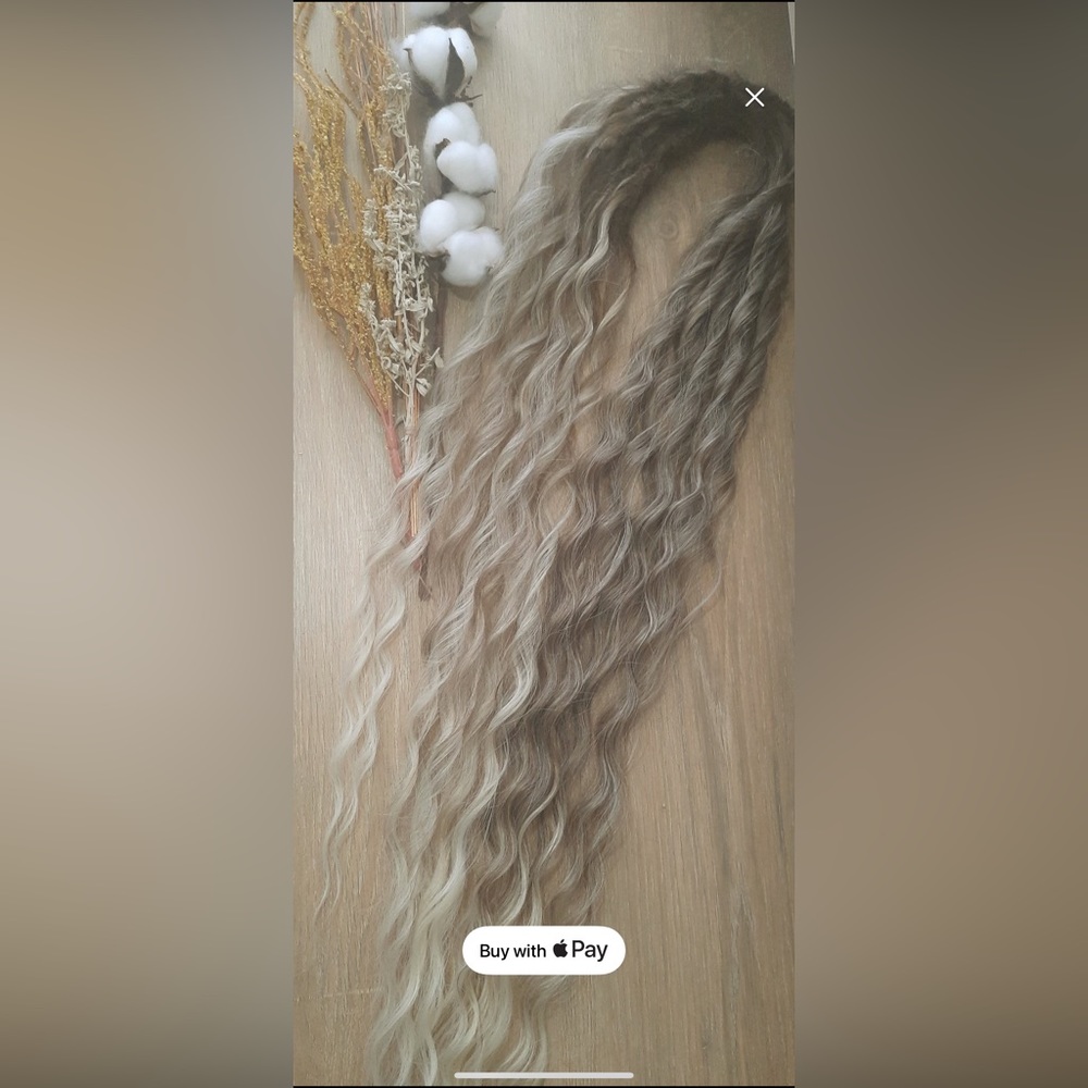 Full head of hand made ombré dread extensions (60 Double End)